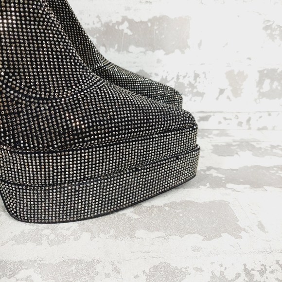 NEW Steve Madden Sultry Studded Platform Over the Knee Boots C1058 - Picture 7 of 16